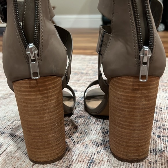 Steve Madden strappy sandals - Picture 5 of 7